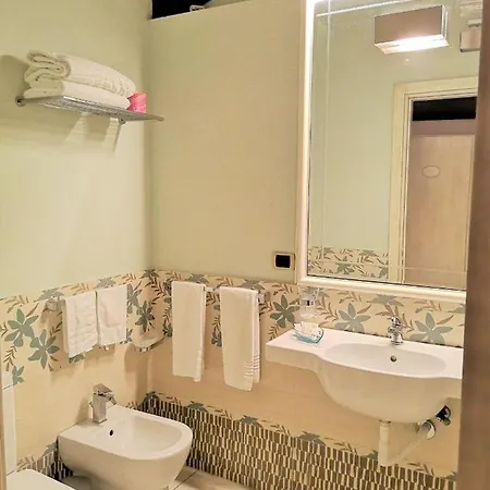 - Il Cavalluccio Marino Fronte Mare Bed & Breakfast Acireale