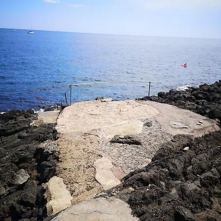 - Il Cavalluccio Marino Fronte Mare 2*